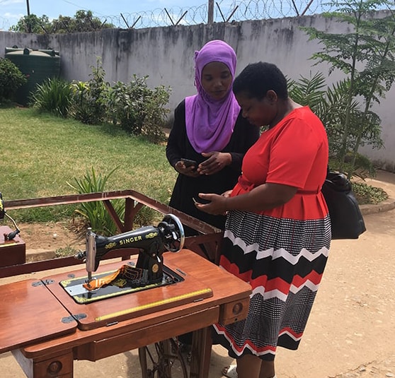 Presentation of sewing machines to Chipata compound Mosque | Sunrise ...